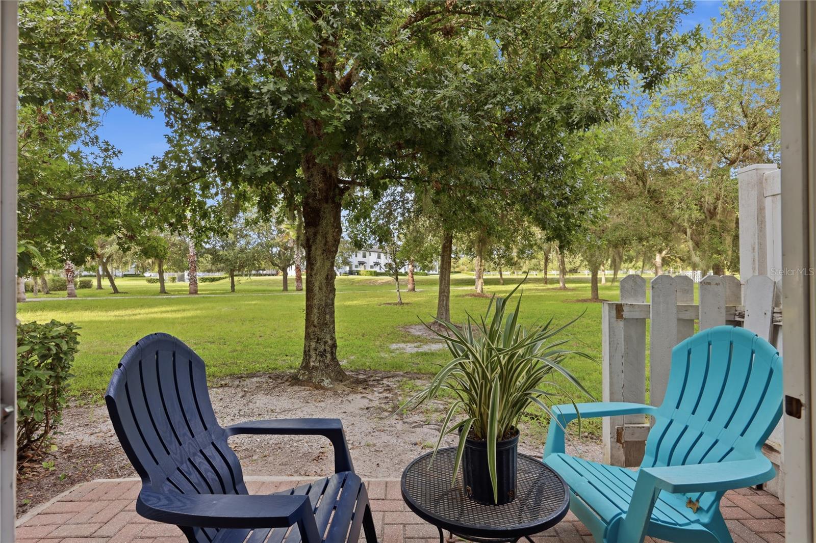 10291 Park Commons Dr Property Photo 33