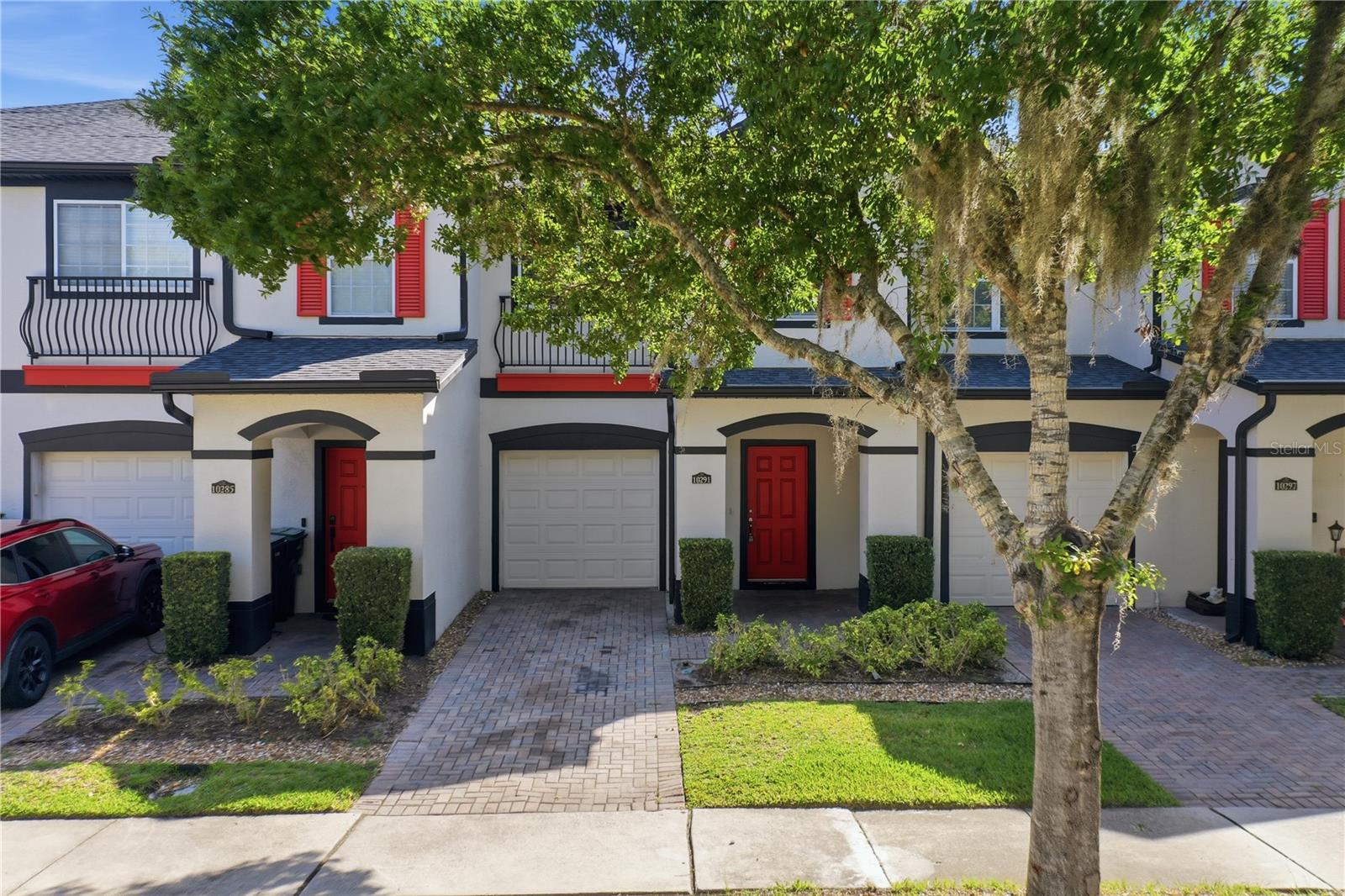 10291 Park Commons Dr Property Photo 46