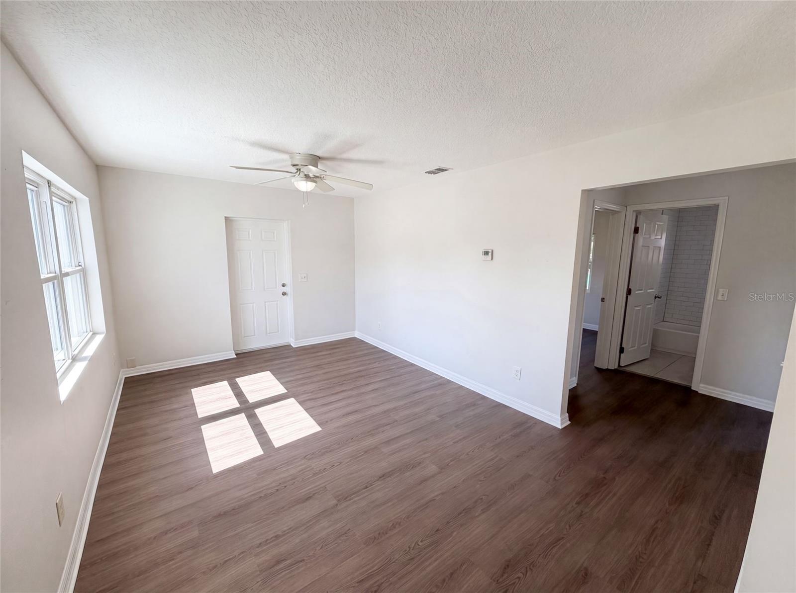 1604 Park Ave Property Photo 3