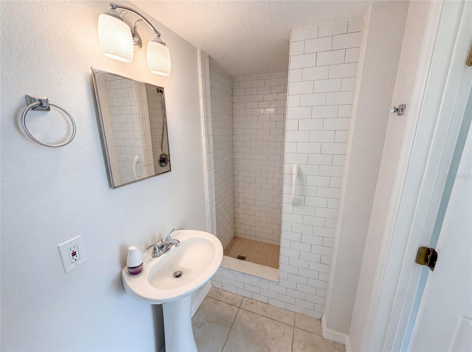 1604 Park Ave Property Photo 11