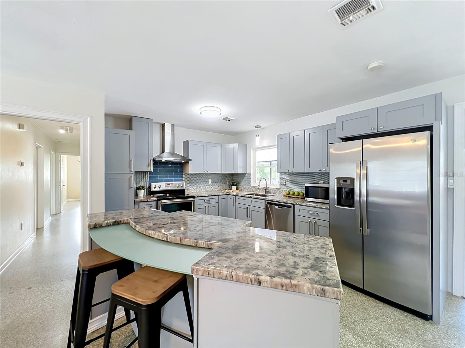 52 Clark St Property Photo 7