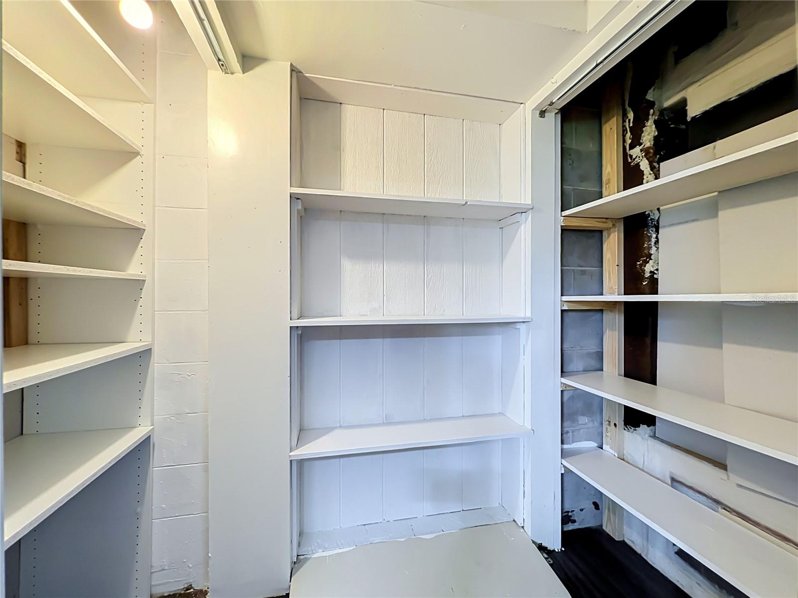52 Clark St Property Photo 35