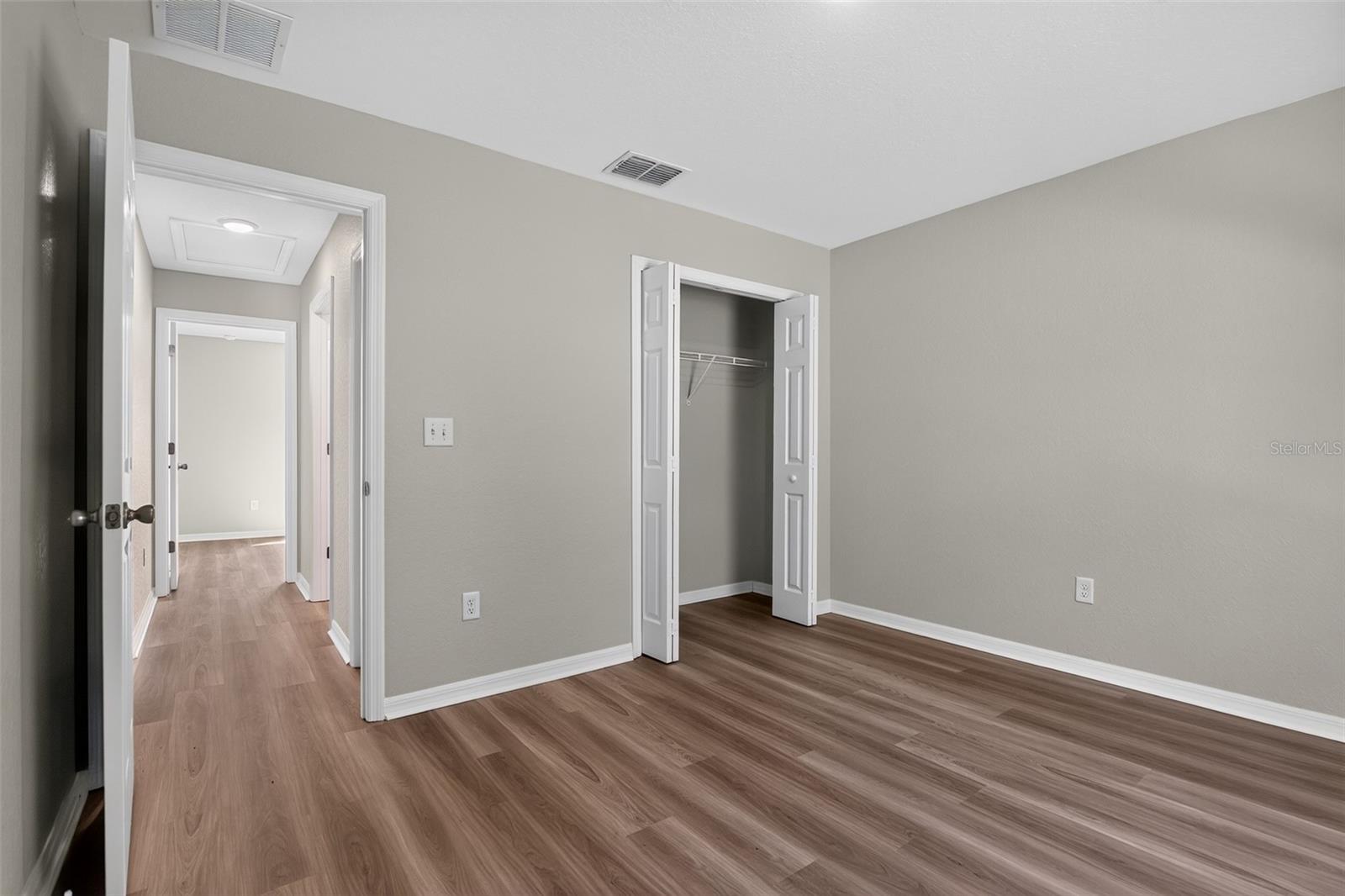 16 Spring Loop Ct Property Photo 23