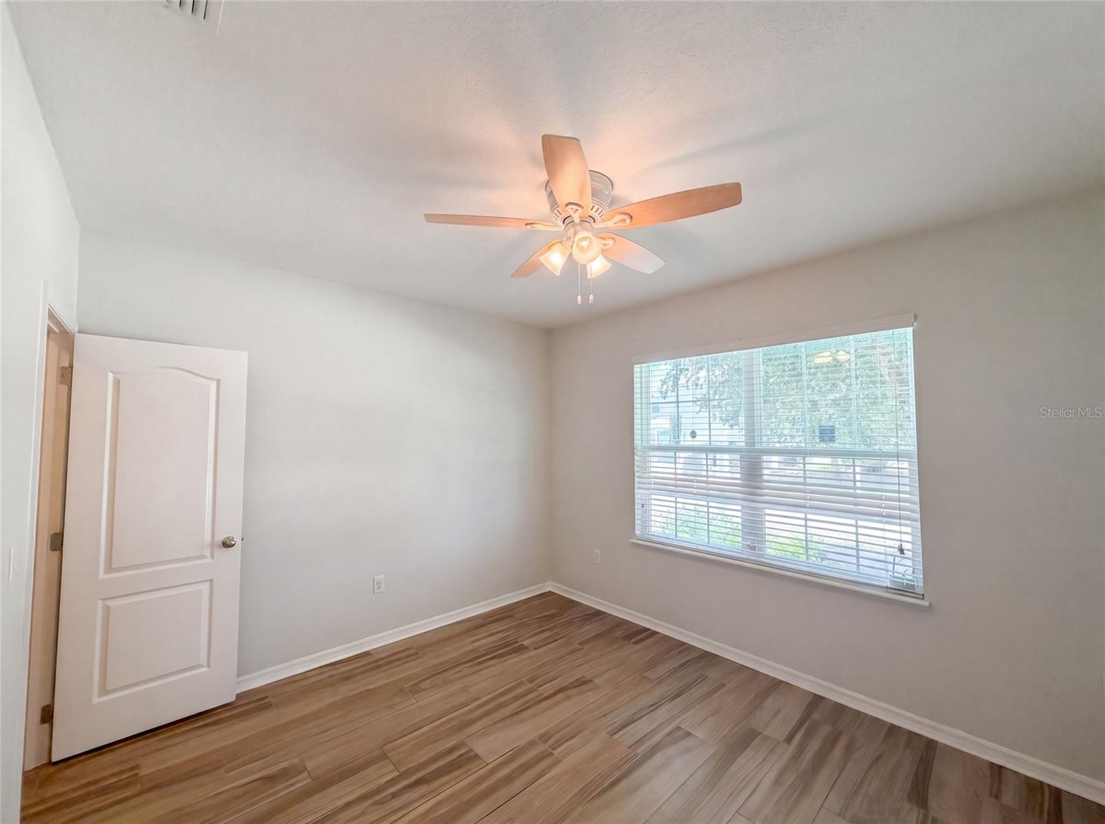1048 Bethpage Rd Property Photo 13