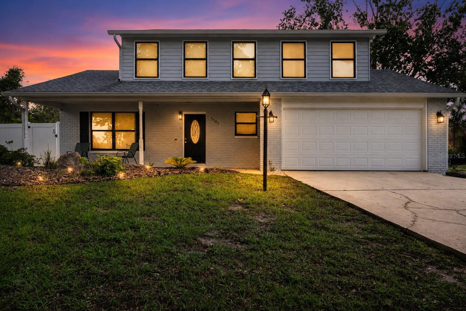 1197 Southfork Ct Property Photo 1