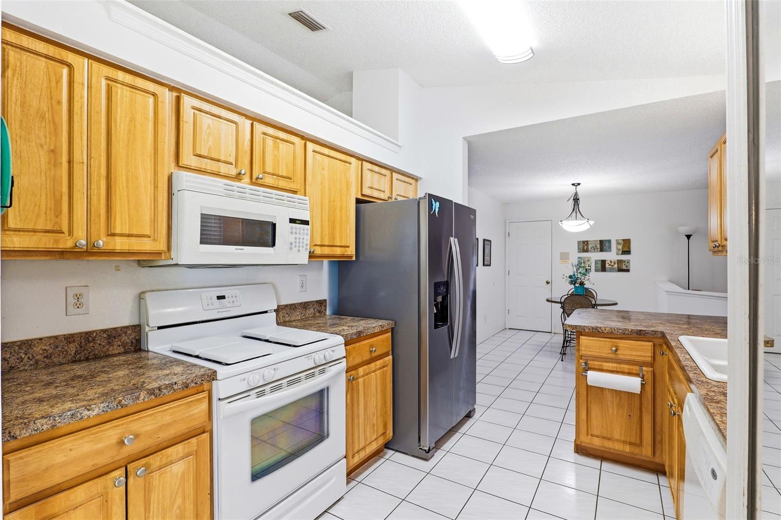 3065 Pineda Crossing Dr Property Photo 14