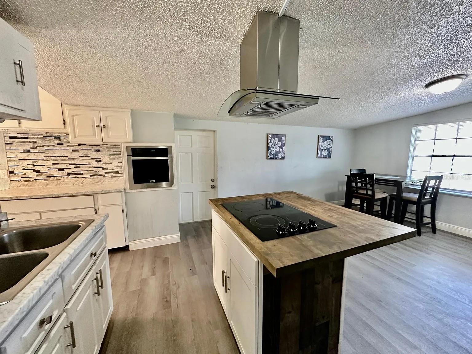 1605 36th St Nw Property Photo 7