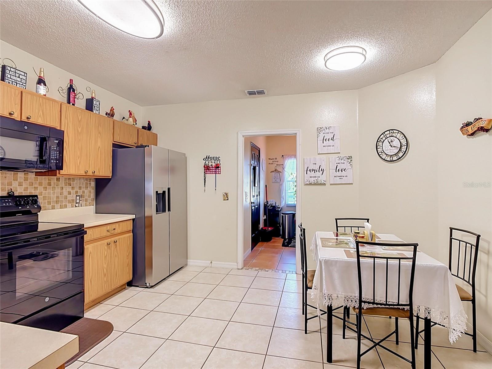 1124 Dartford Dr Property Photo 18