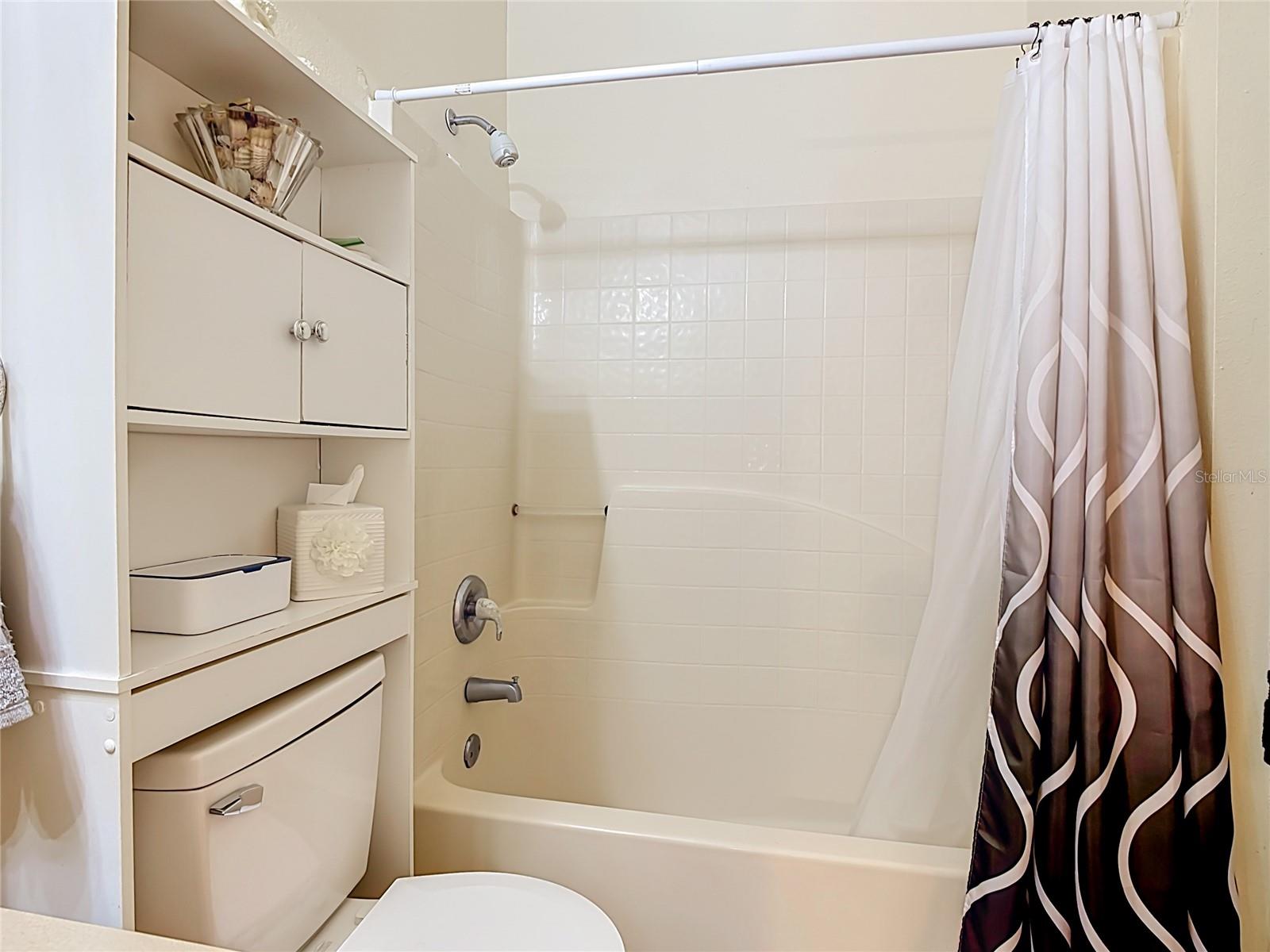 1124 Dartford Dr Property Photo 28