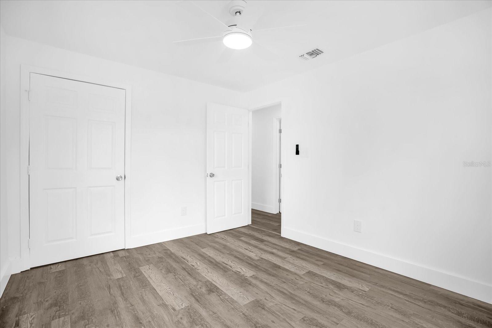 1730 Avenue C Ne Property Photo 13