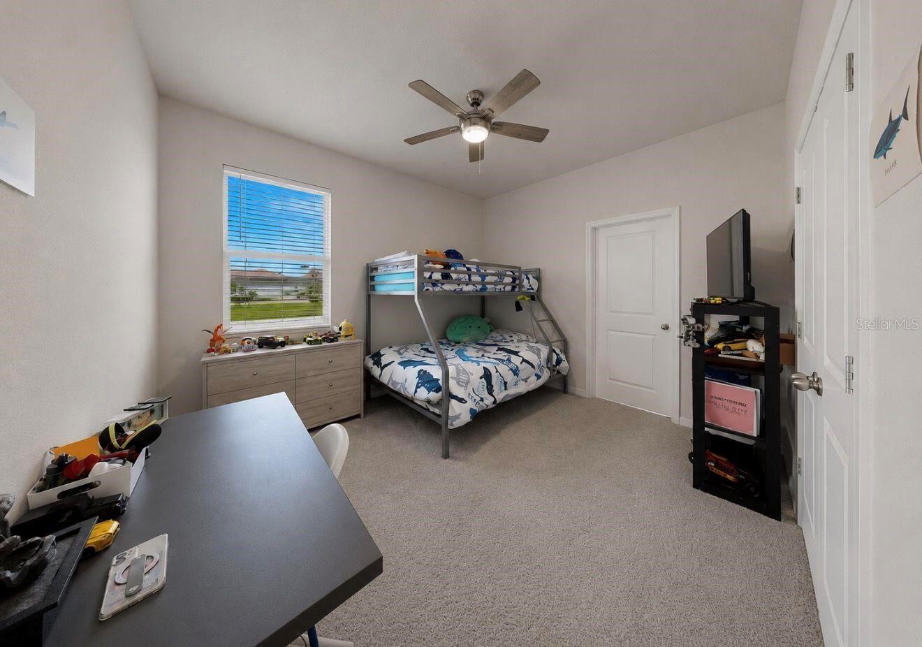 11043 Tamarack Pl Property Photo 7
