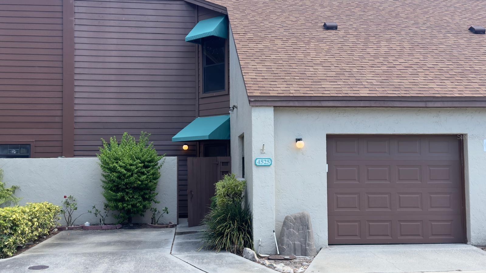 4525 Park Lake Ter S #4525 Property Photo 2
