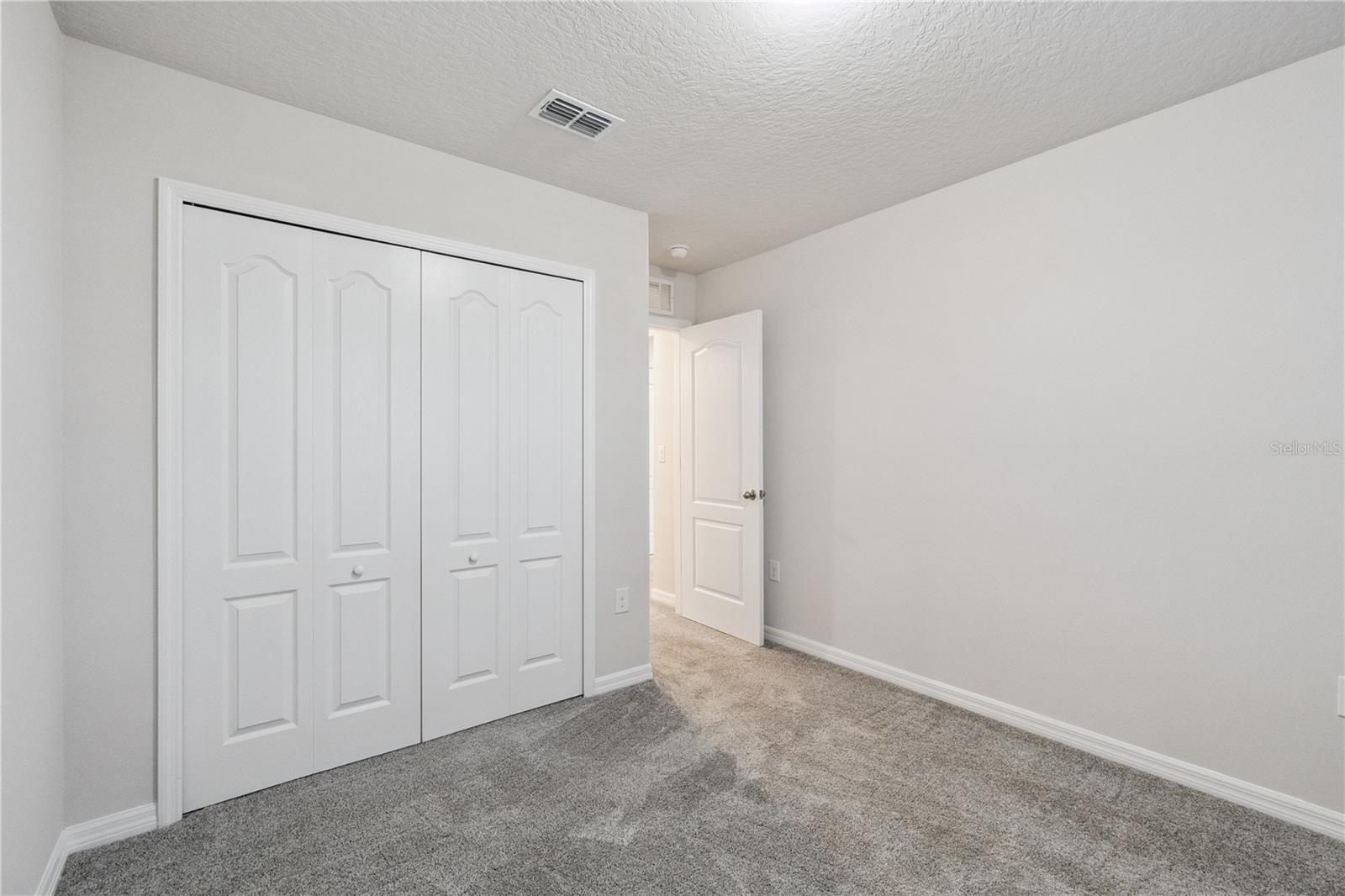 4406 Silver Creek St Property Photo 12