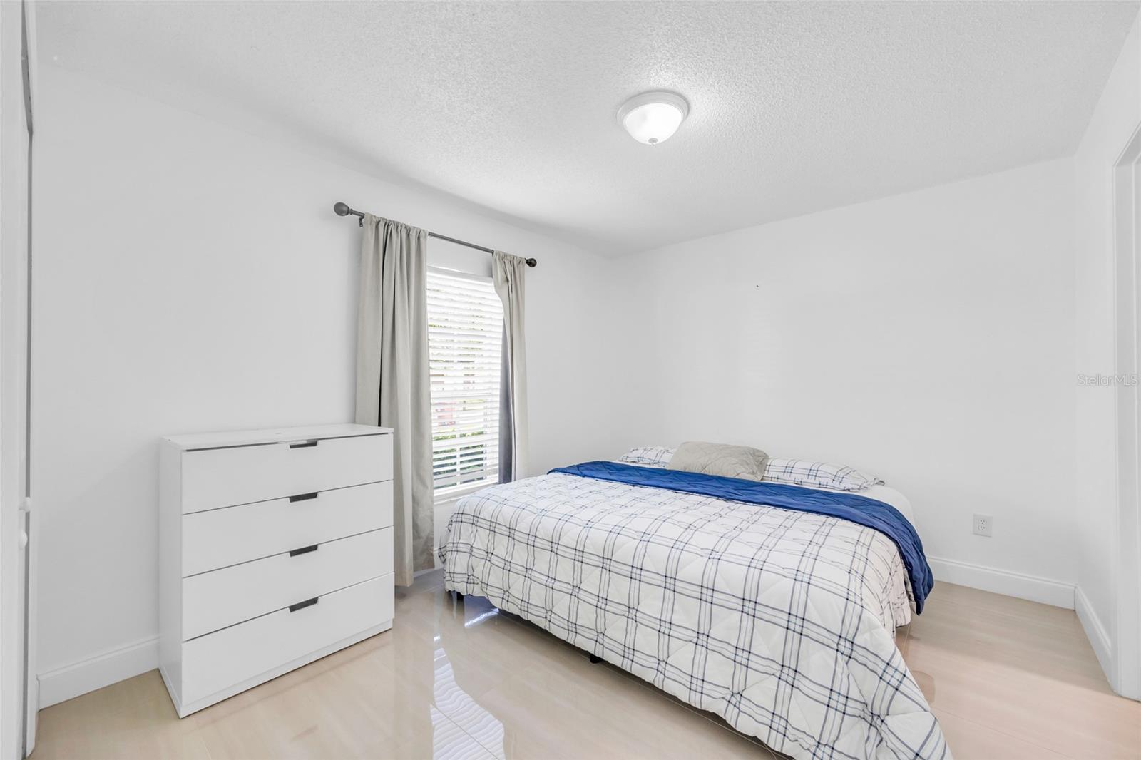 4211 Floating Orchid Ct Property Photo 13