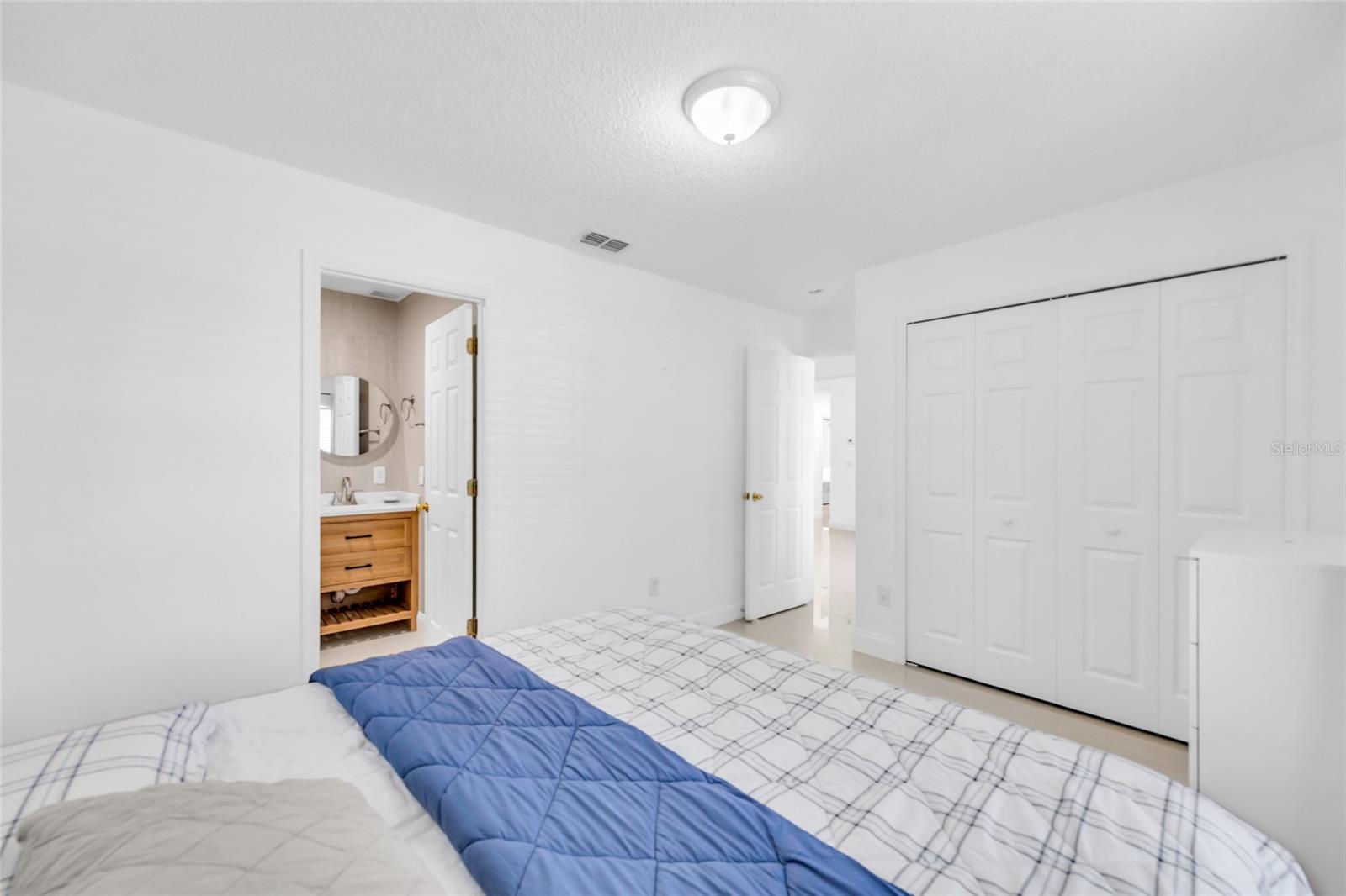 4211 Floating Orchid Ct Property Photo 14