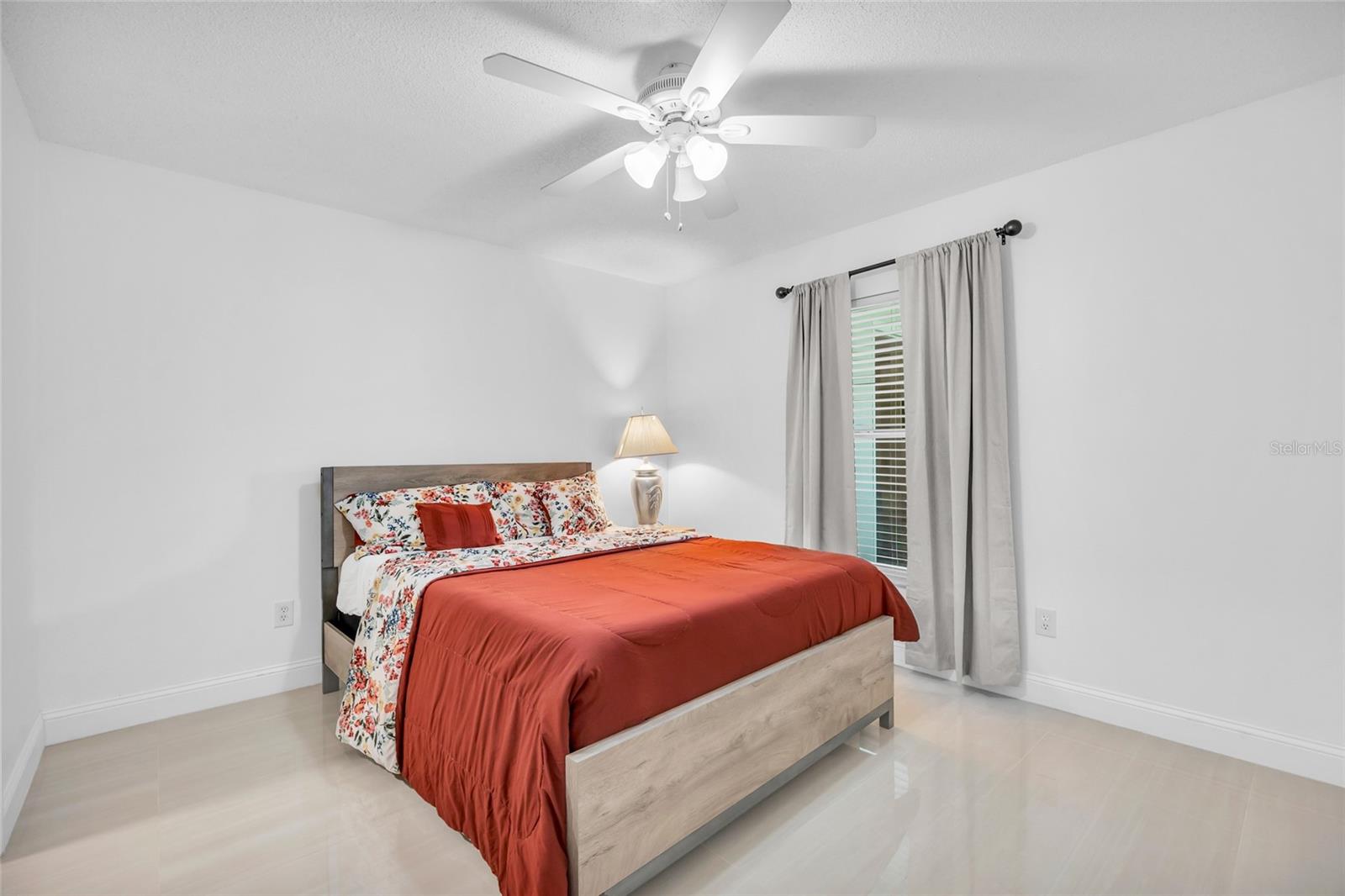 4211 Floating Orchid Ct Property Photo 16