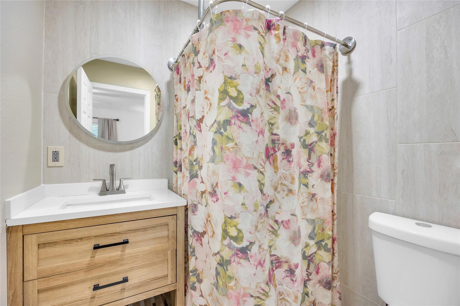 4211 Floating Orchid Ct Property Photo 17