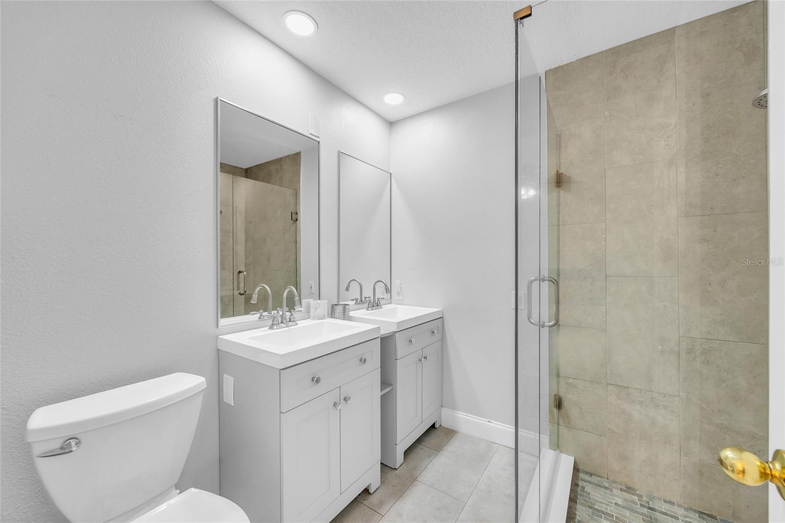 4211 Floating Orchid Ct Property Photo 19