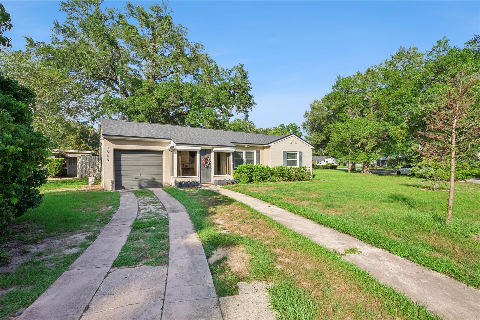 1909 Fern Cir Property Photo 34