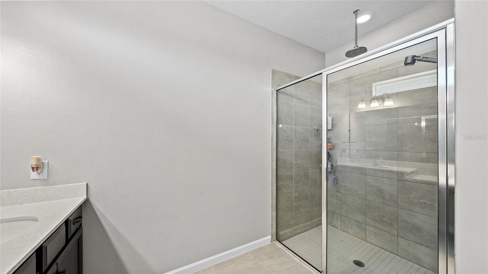 891 Jetway St Property Photo 8