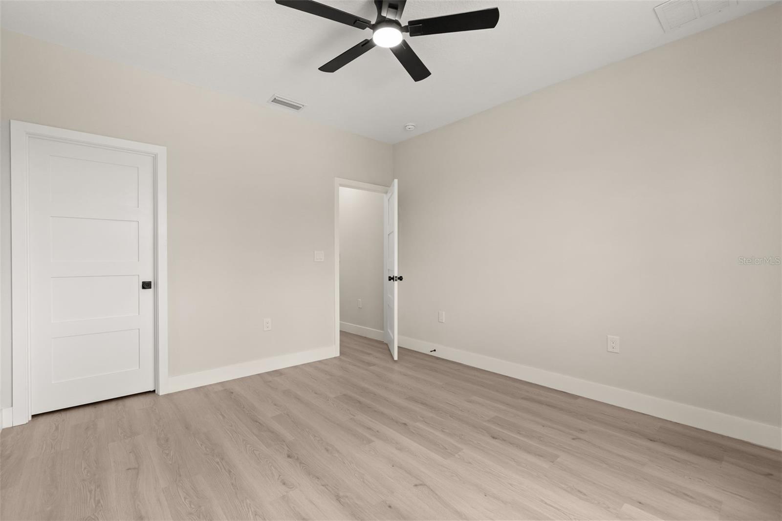 19215 Nutmeg St Property Photo 24