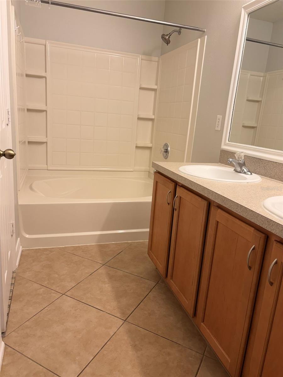 736 Bristol Forest Way Property Photo 16