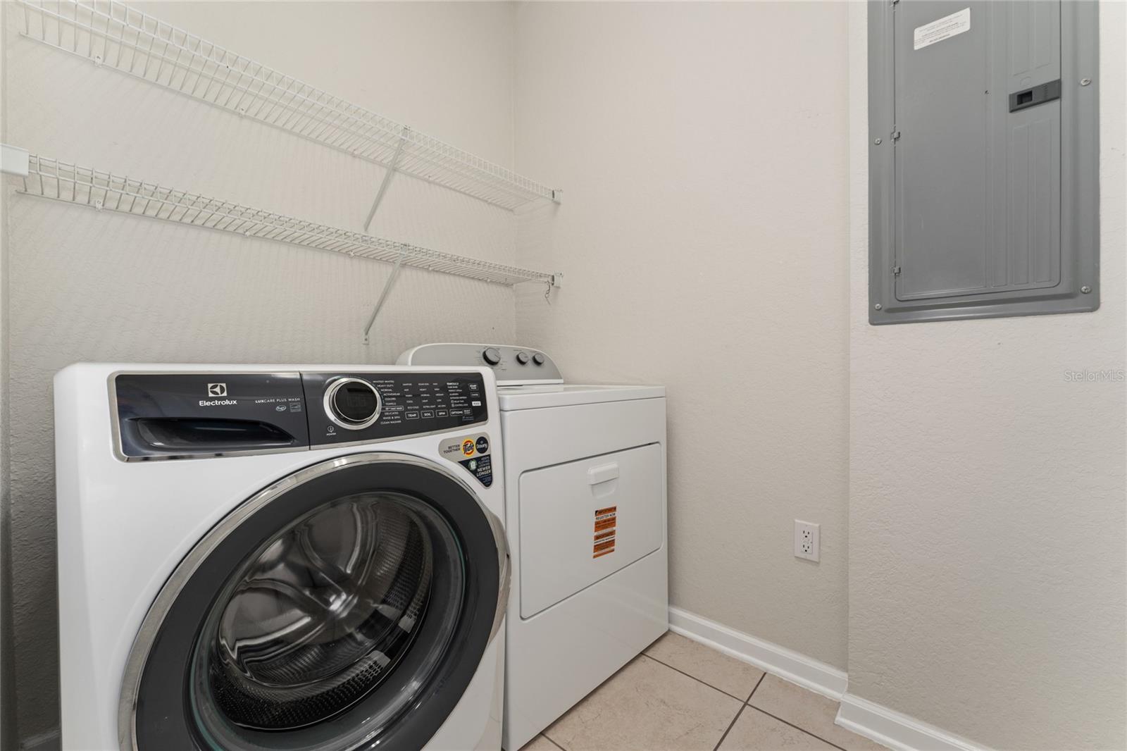 7723 Fairgrove Ave Property Photo 15