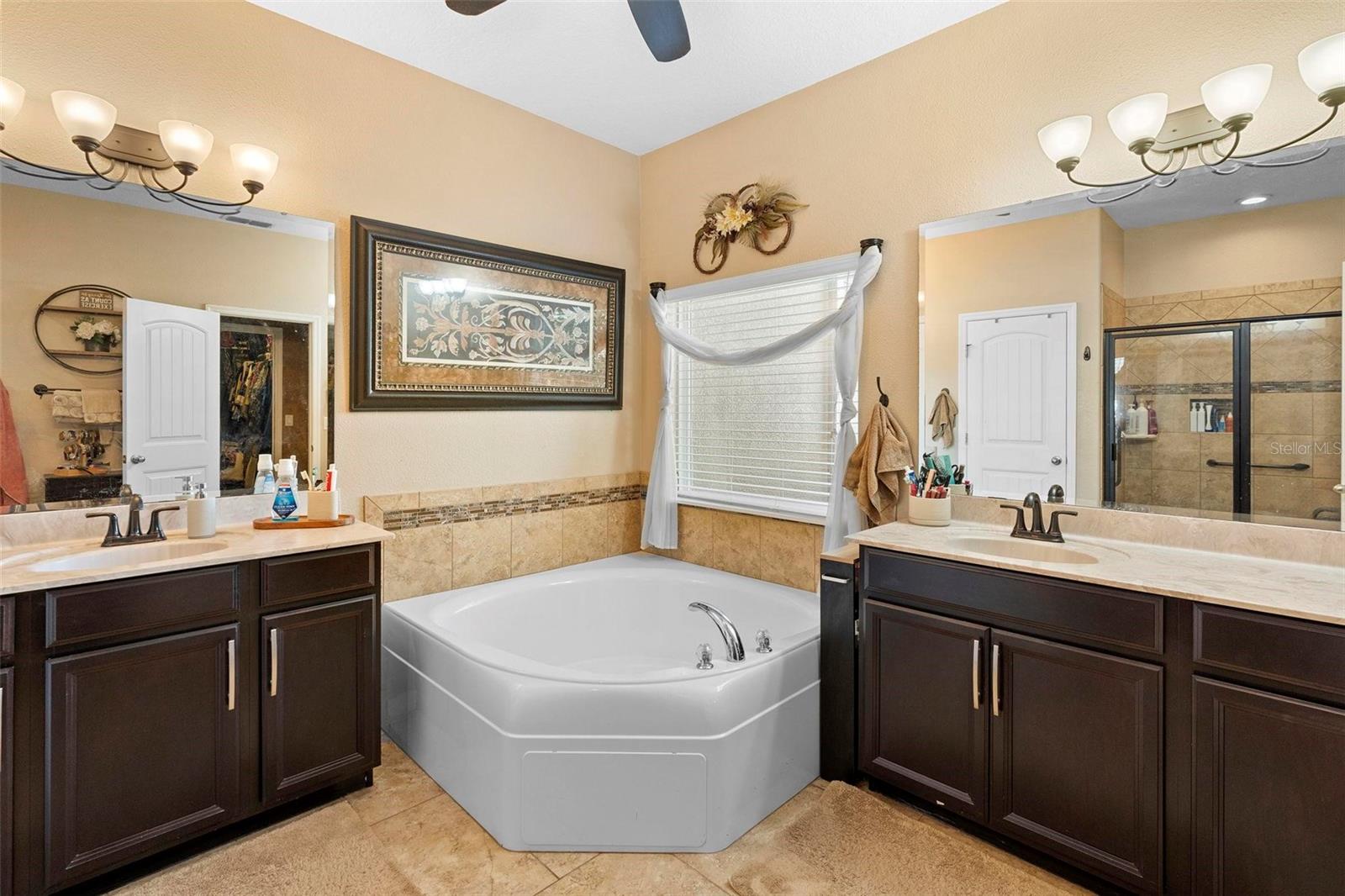 3551 Statham Dr Property Photo 27
