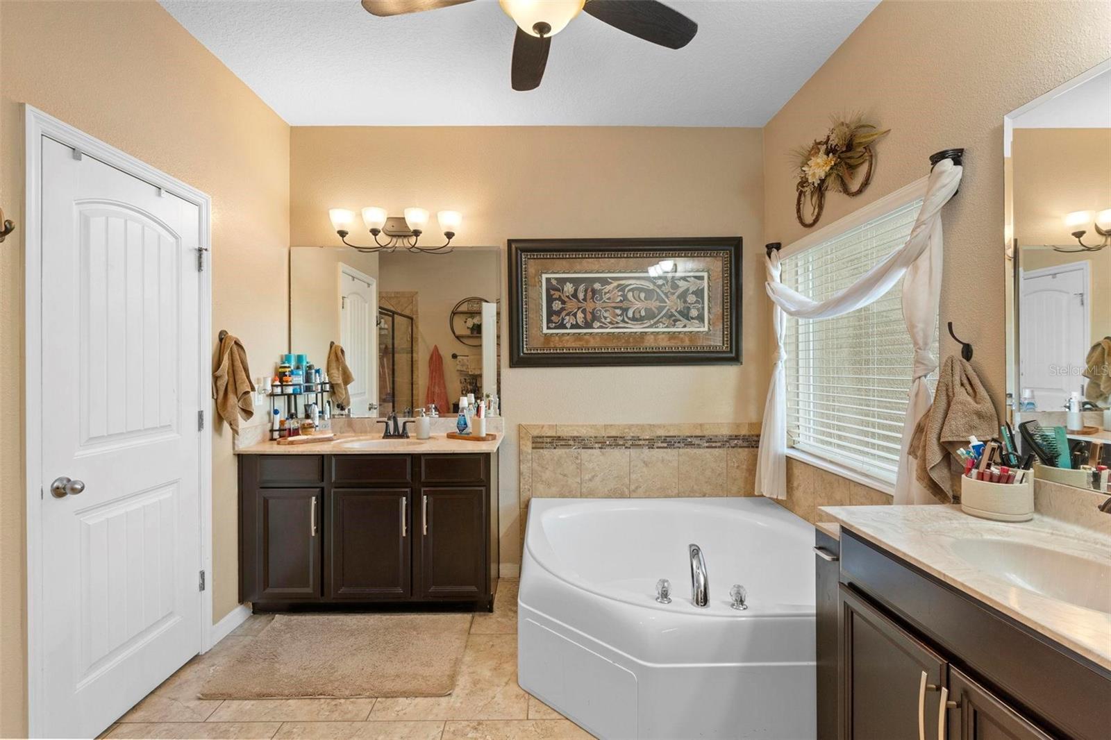 3551 Statham Dr Property Photo 28