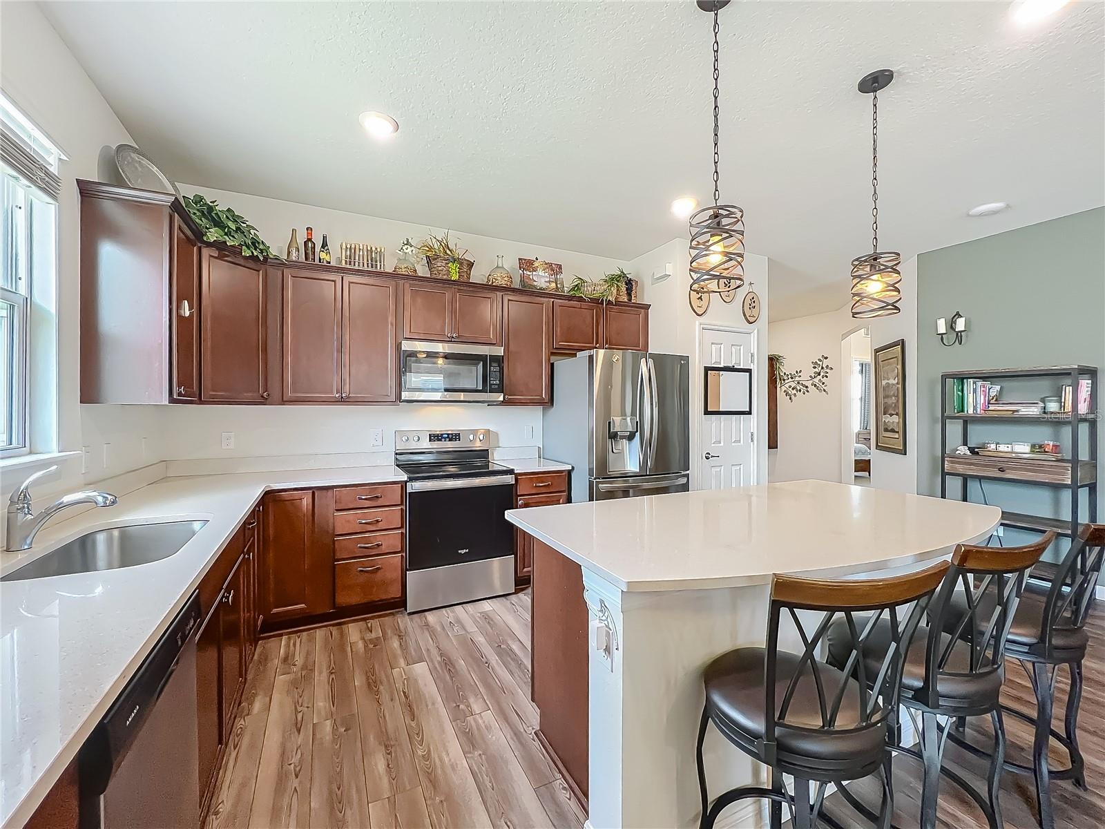 2610 Hilltop Loop Property Photo 9