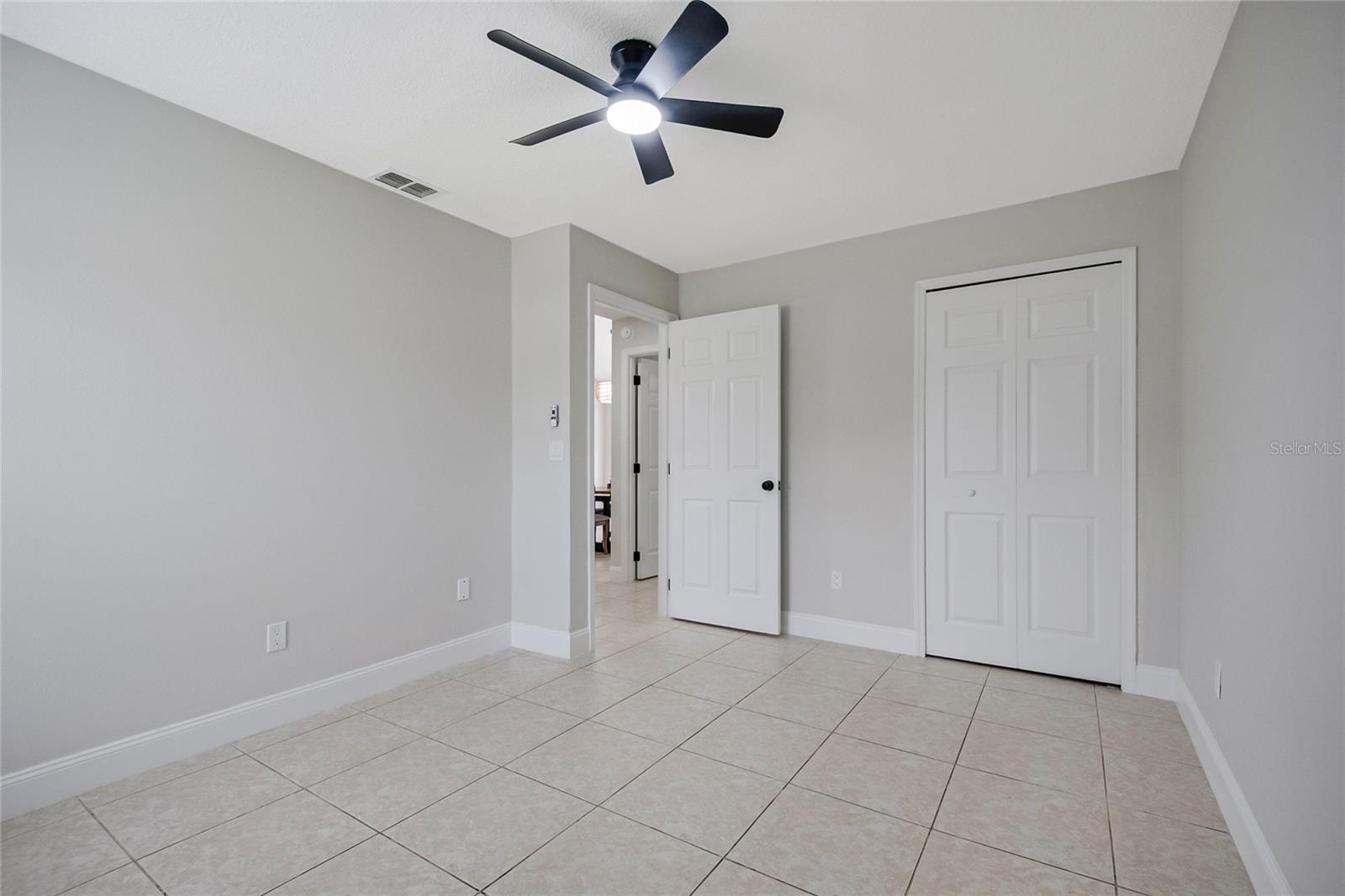 4040 Eagle Feather Dr Property Photo 28