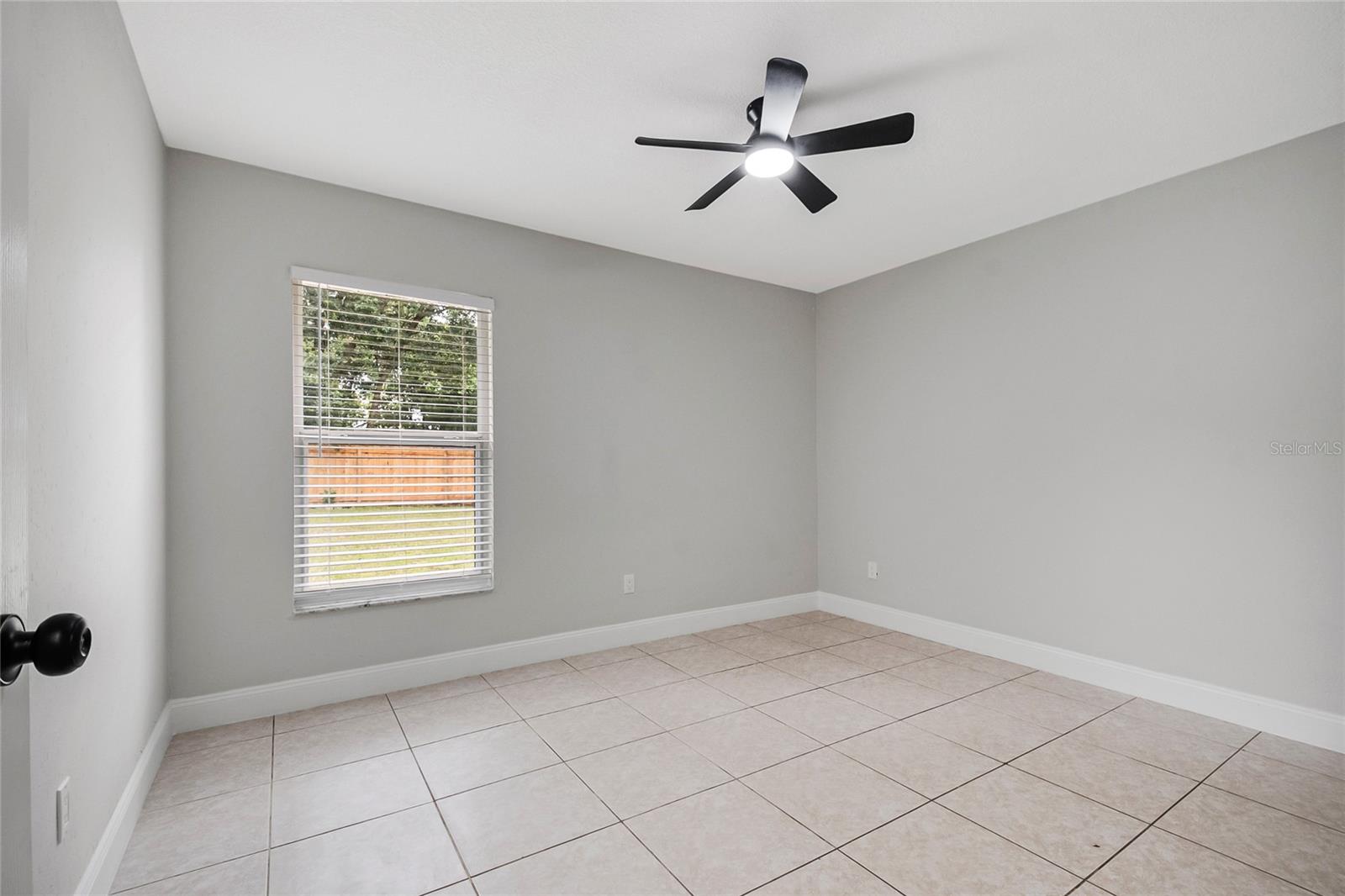 4040 Eagle Feather Dr Property Photo 29