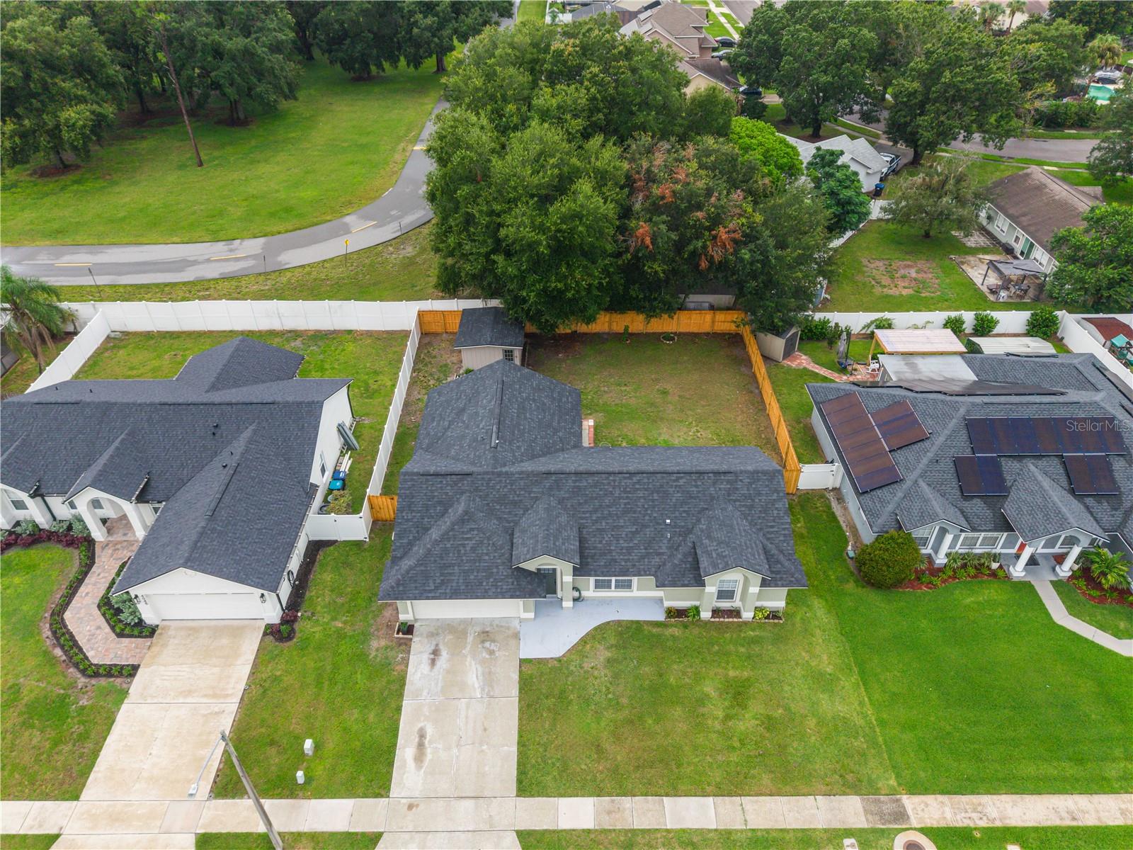 4040 Eagle Feather Dr Property Photo 33