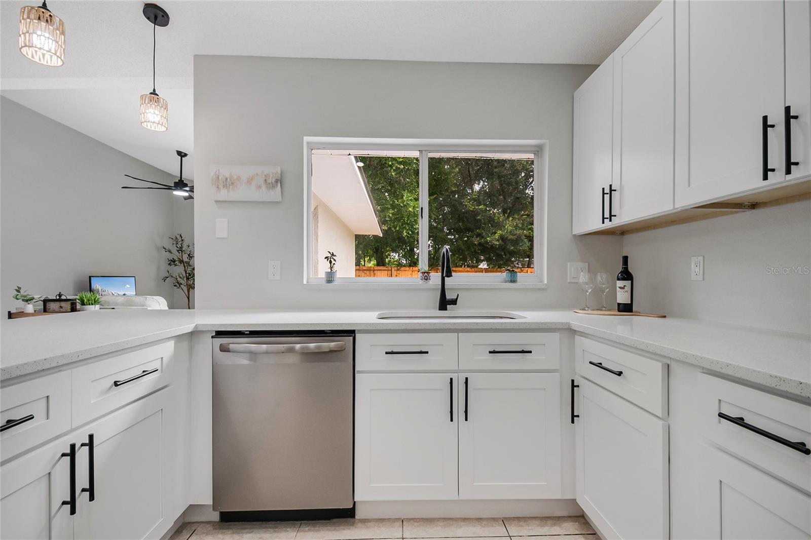 4040 Eagle Feather Dr Property Photo 37