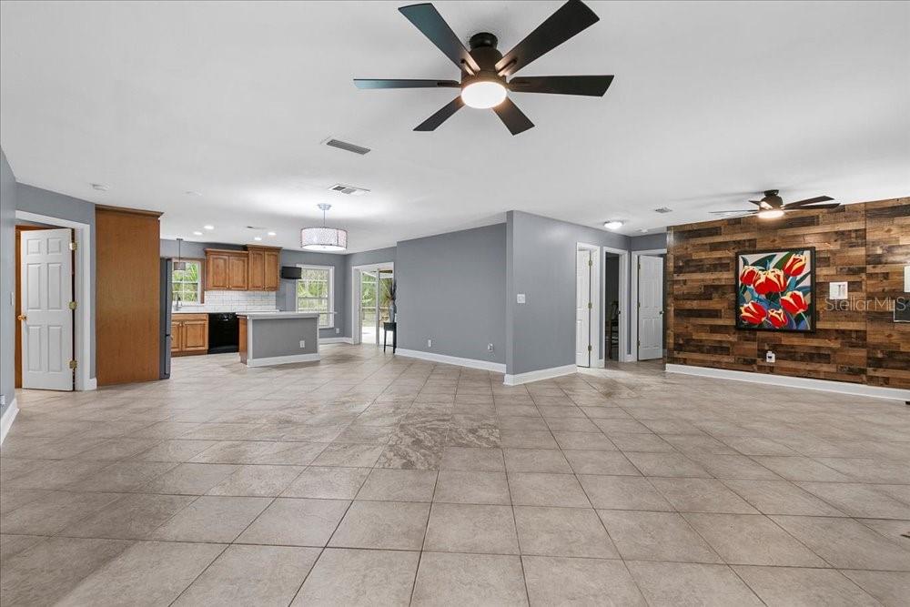 2619 W Ponkan Rd Property Photo 12