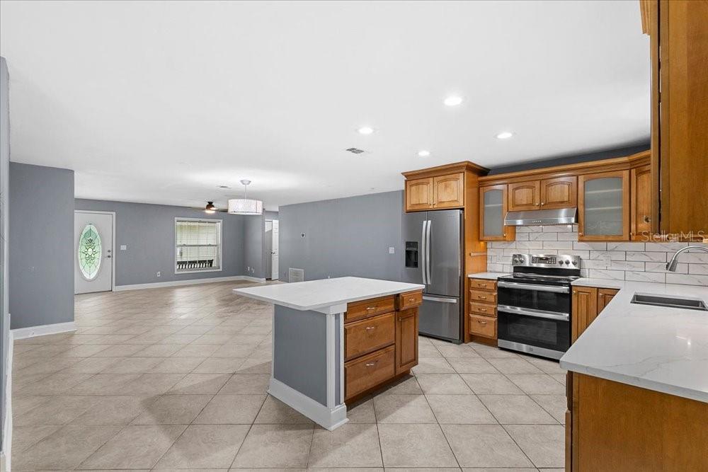 2619 W Ponkan Rd Property Photo 14