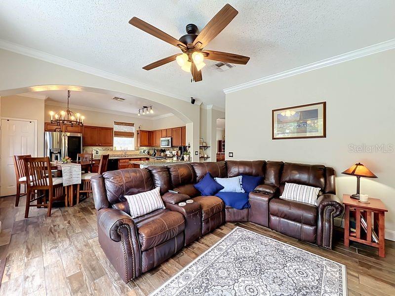 14664 Saint Georges Hill Dr Property Photo 37