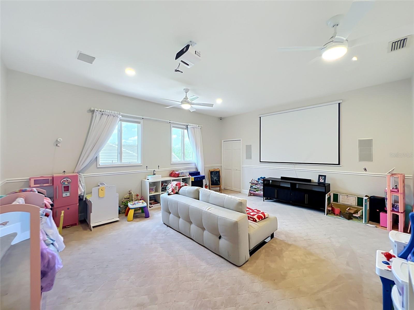 2204 Cairns Ct Property Photo 54