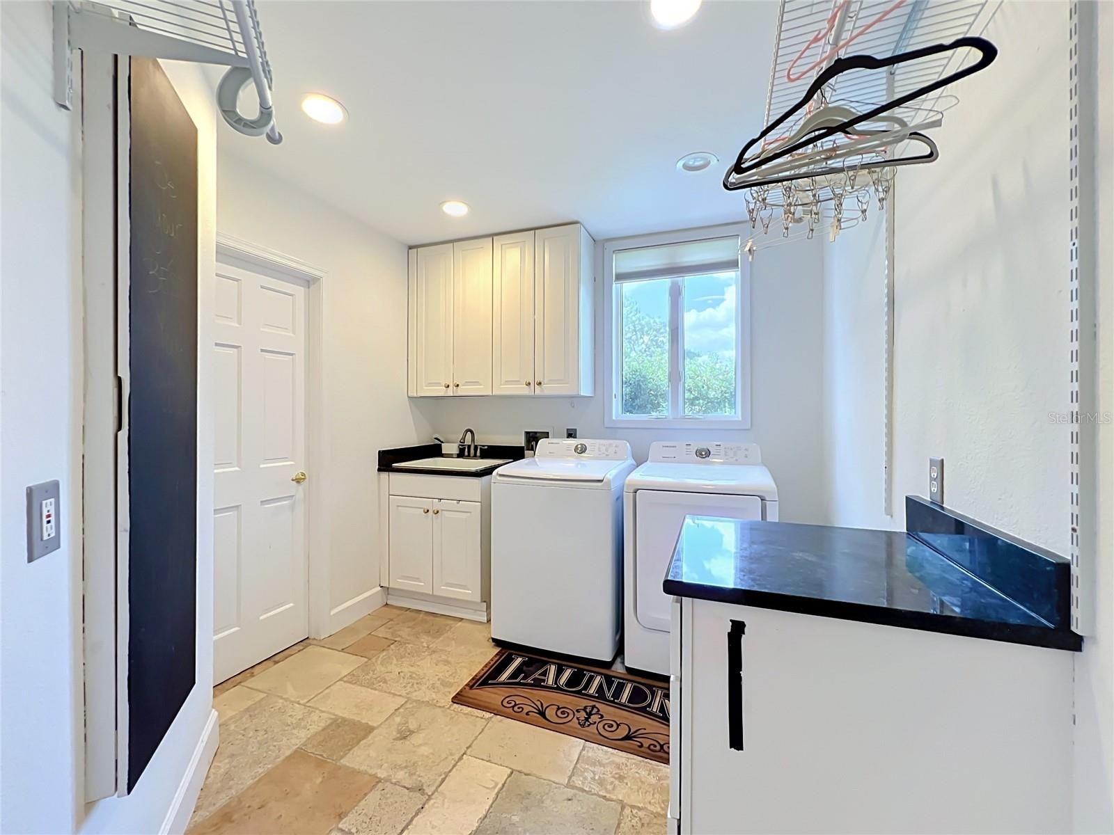 2204 Cairns Ct Property Photo 63