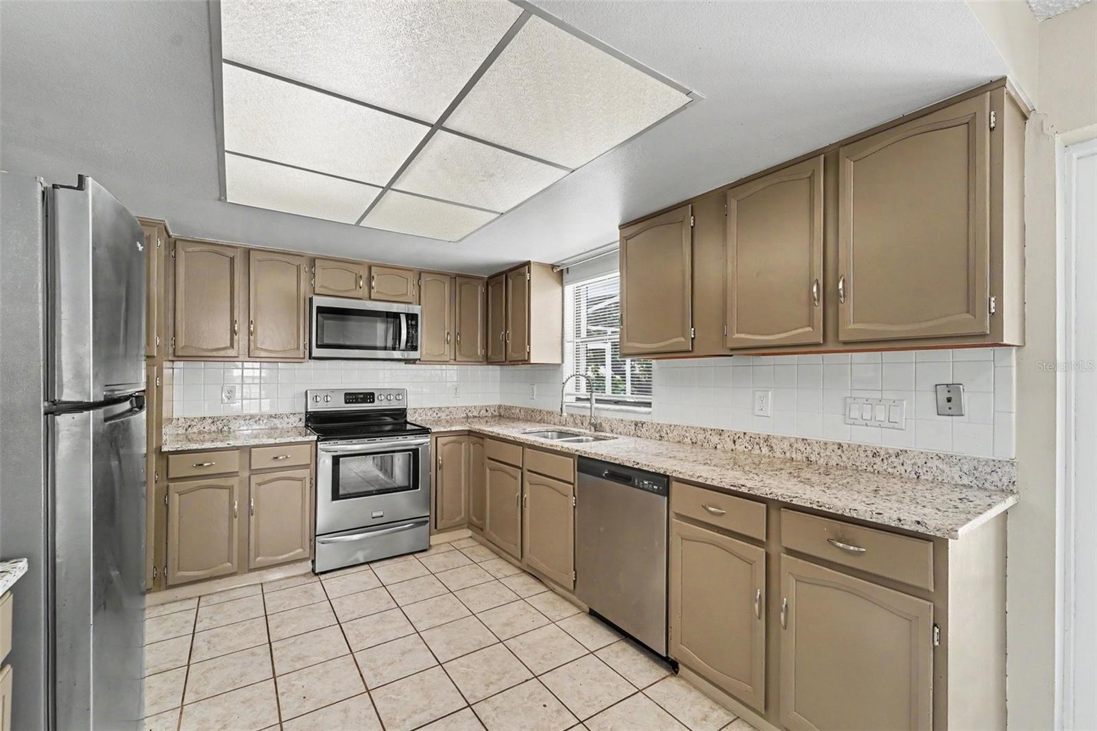 10161 Heathcliff St Property Photo 8