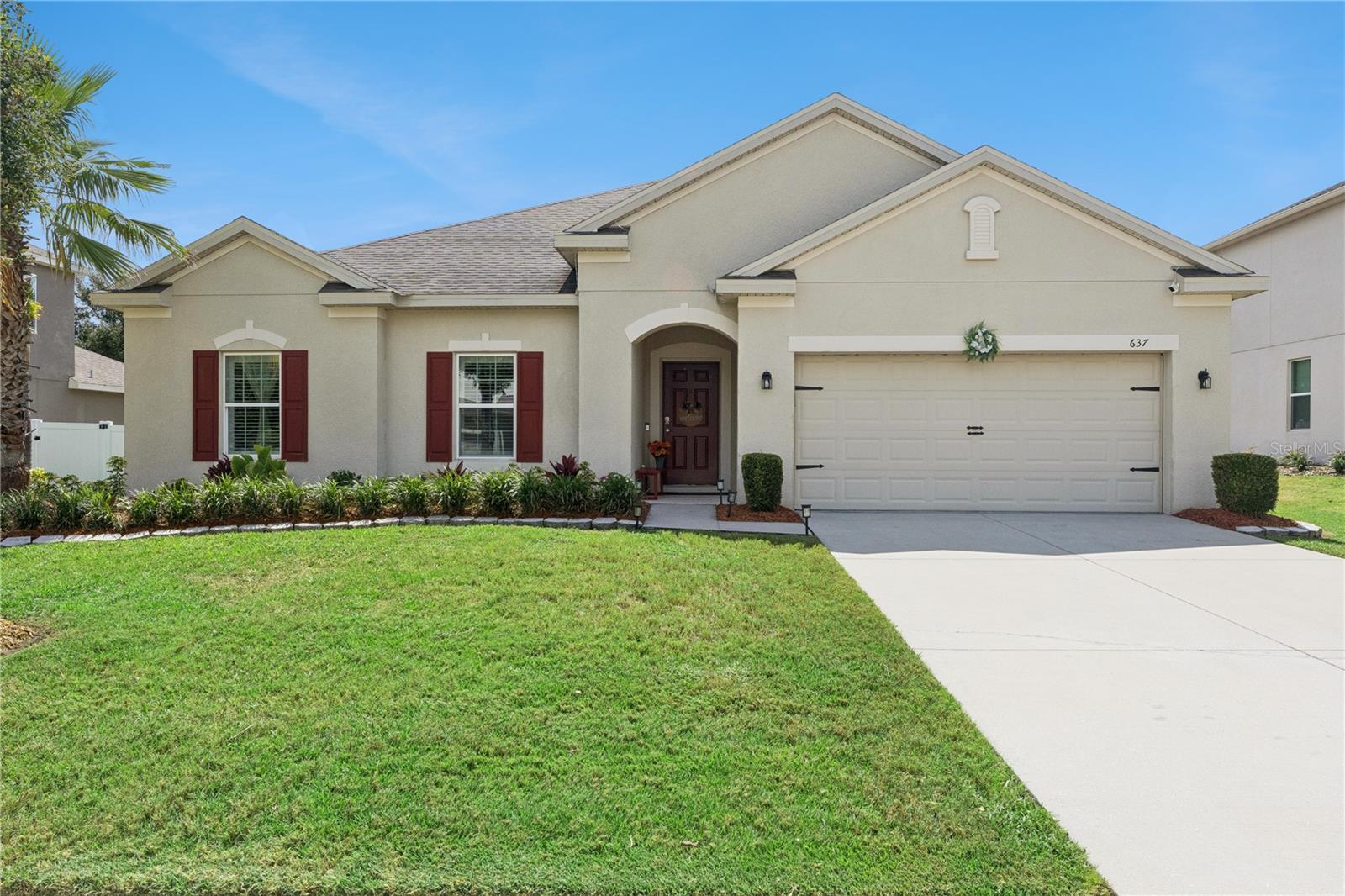 637 Bay Bridge Cir Property Photo 1
