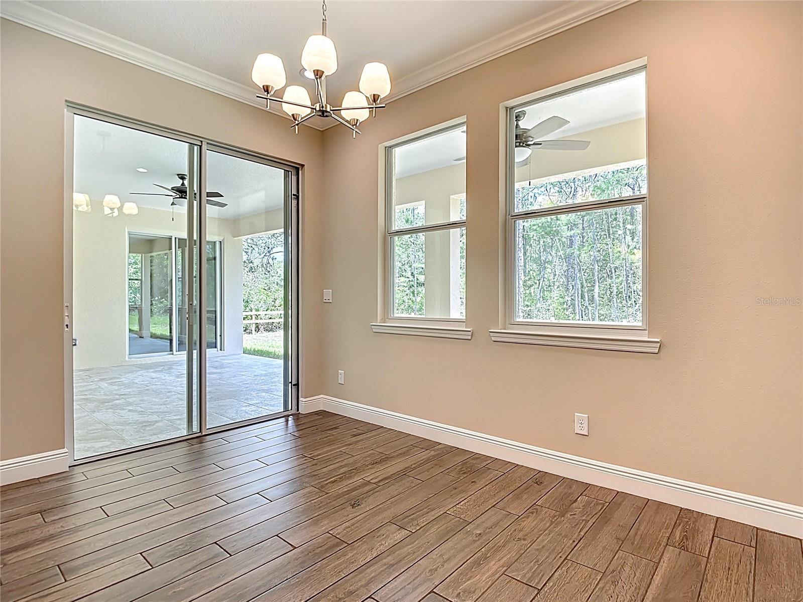 19041 Mardi Gras St Property Photo 23