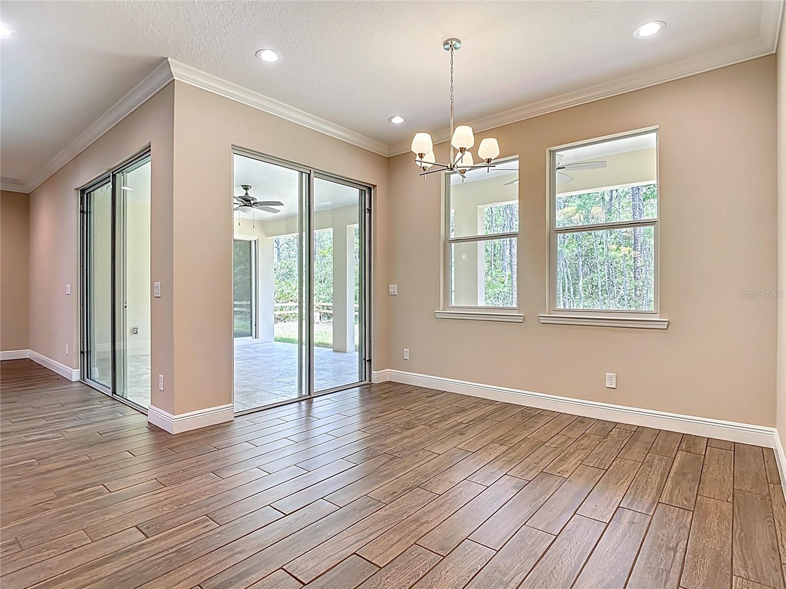 19041 Mardi Gras St Property Photo 24