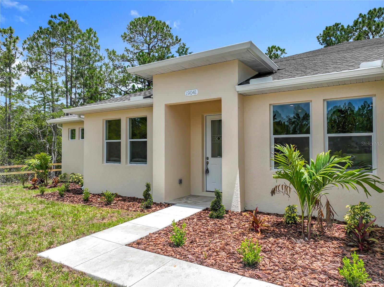 19041 Mardi Gras St Property Photo 37