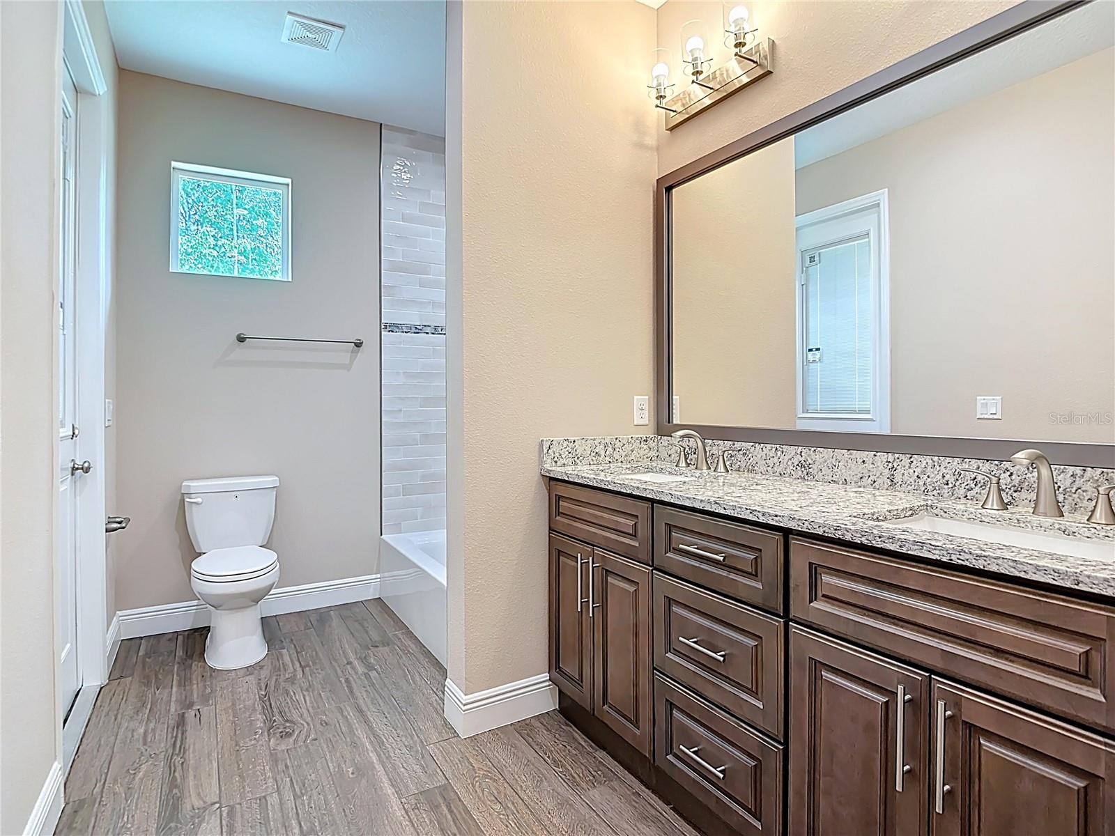19041 Mardi Gras St Property Photo 45