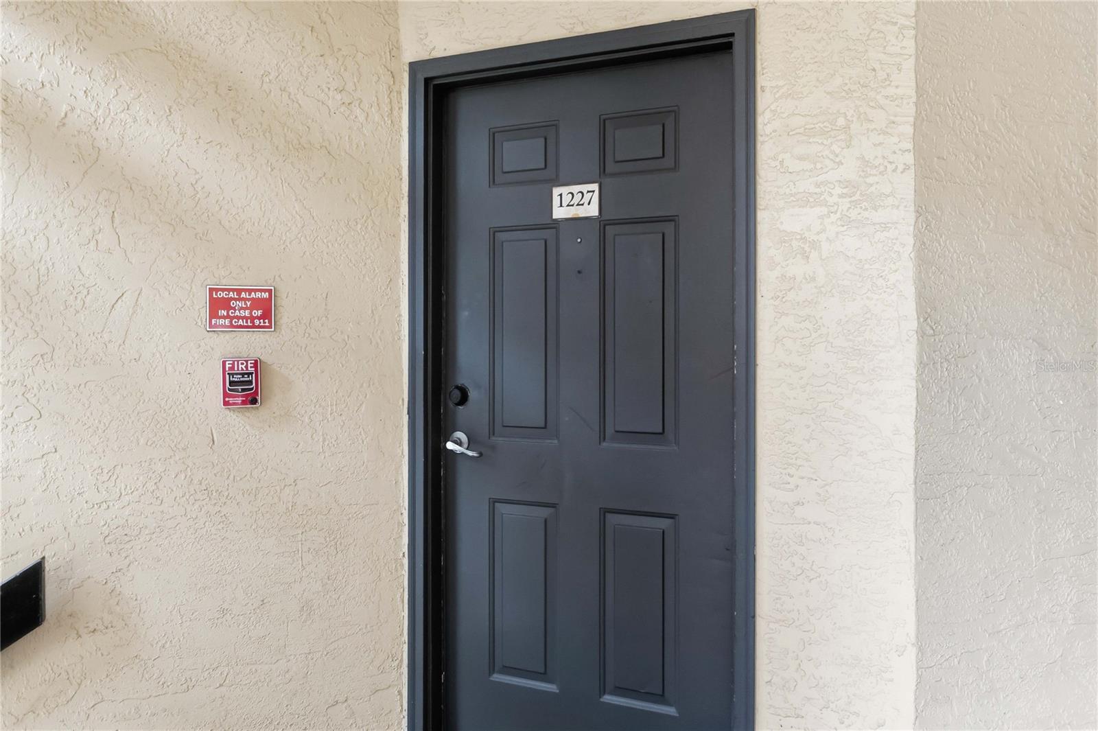 4572 Commander Dr #1227 Property Photo 3