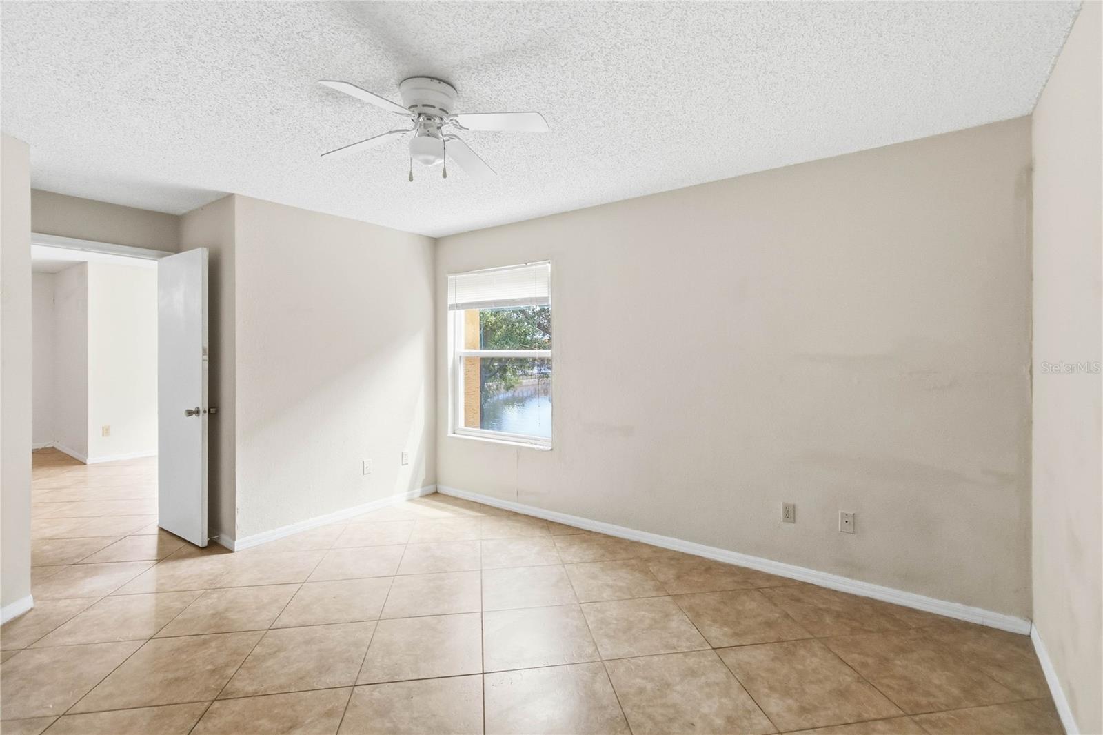 4572 Commander Dr #1227 Property Photo 11