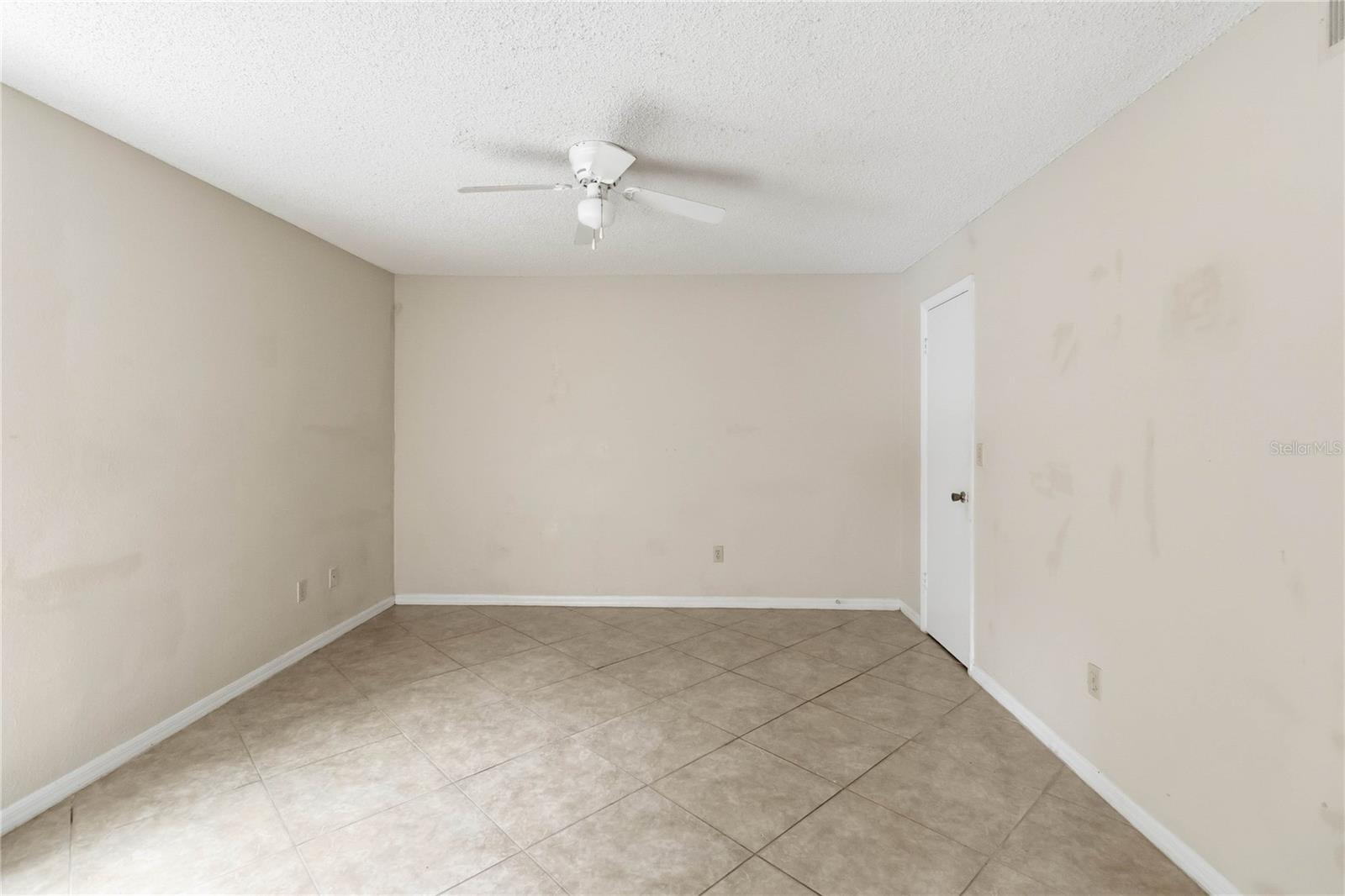 4572 Commander Dr #1227 Property Photo 16