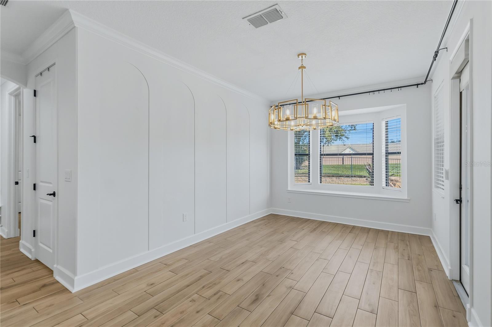 5785 Saybrook Cir Property Photo 16