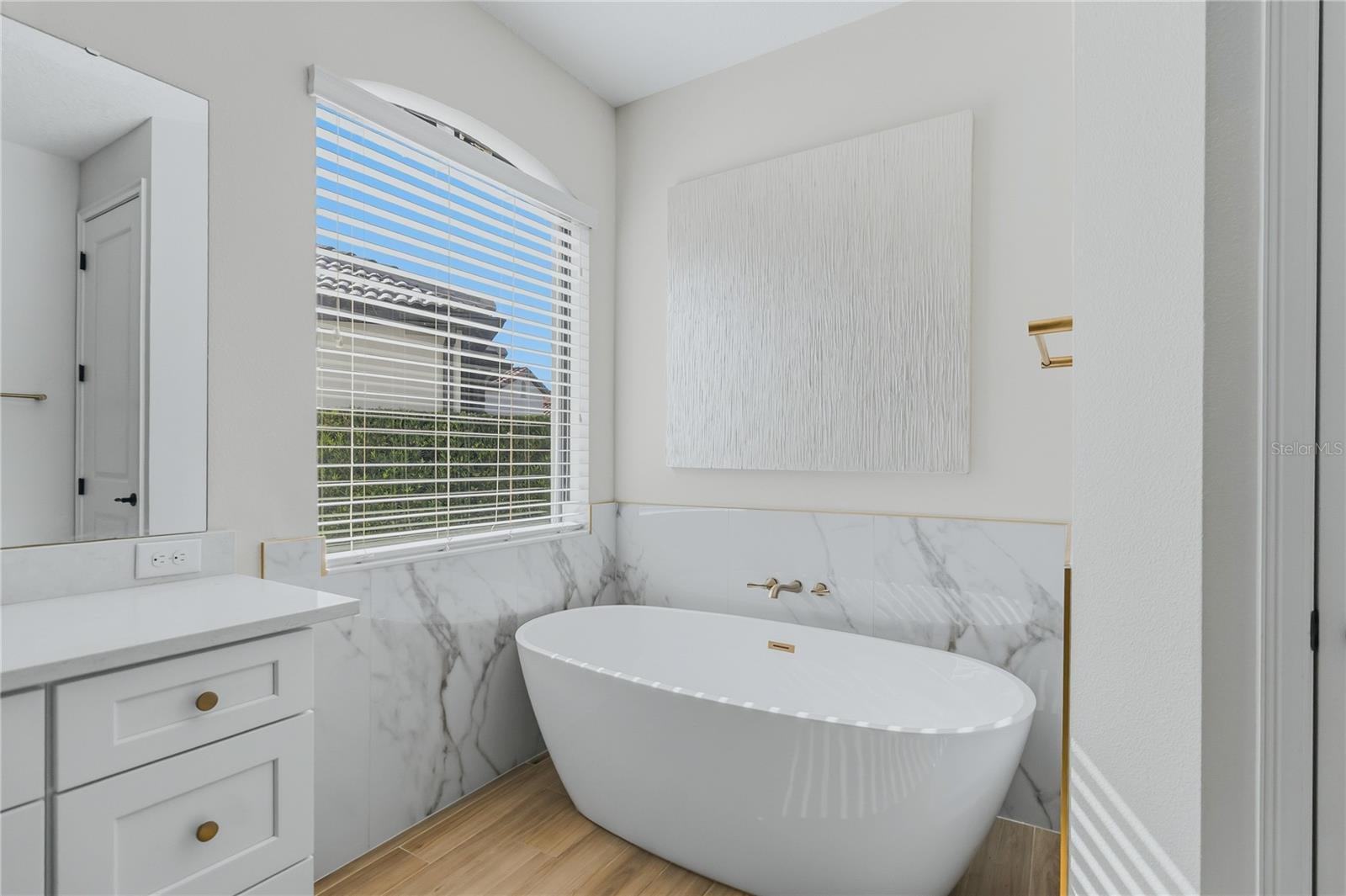 5785 Saybrook Cir Property Photo 40